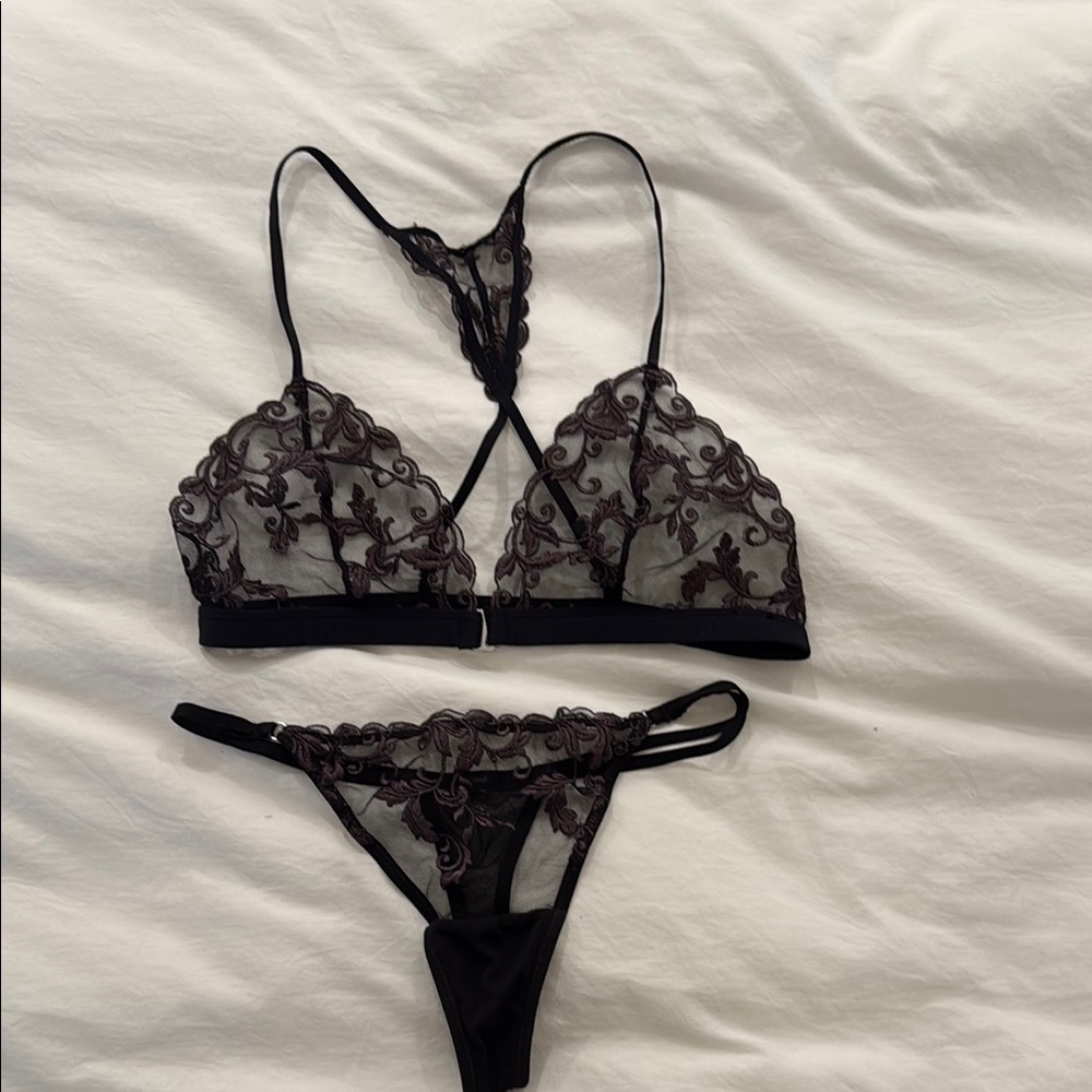 Elegant Black Lace Lingerie Set